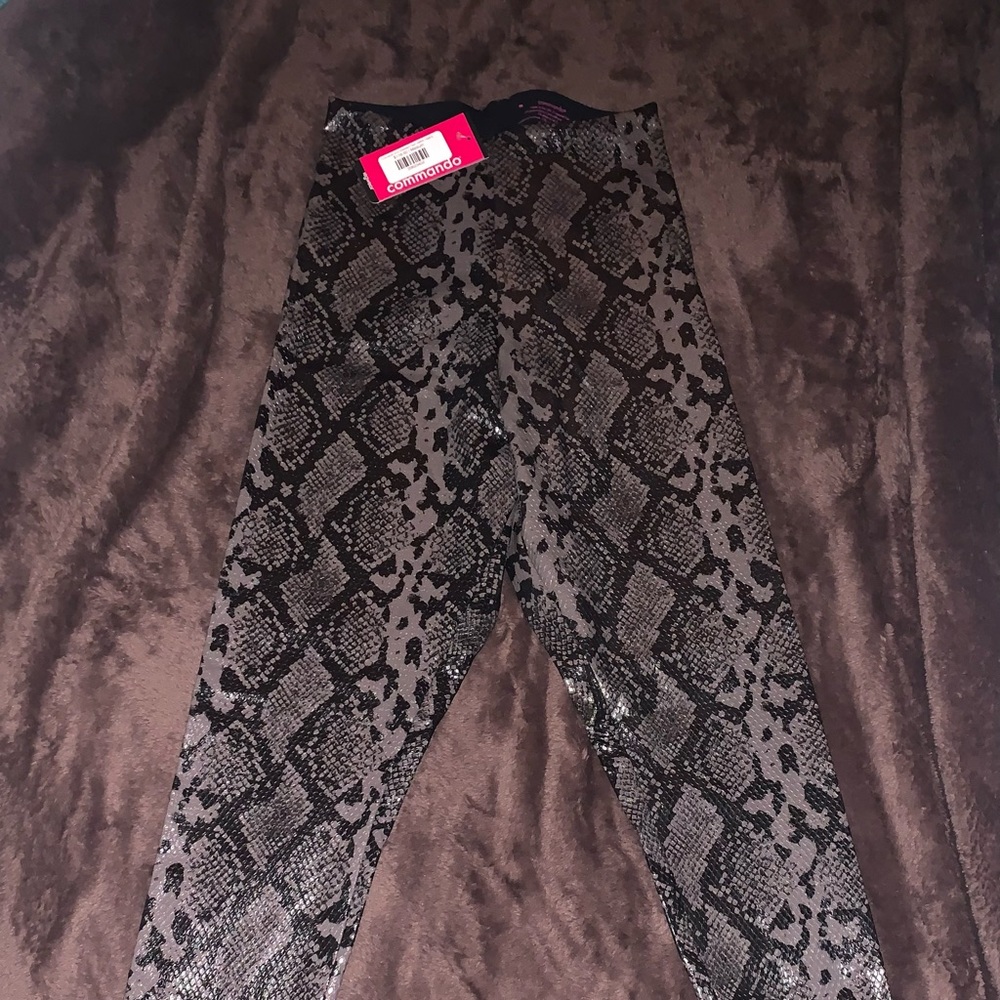 Commando leggings